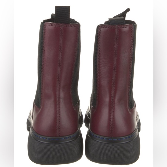 Burberry Leather Chelsea Boots main image 4